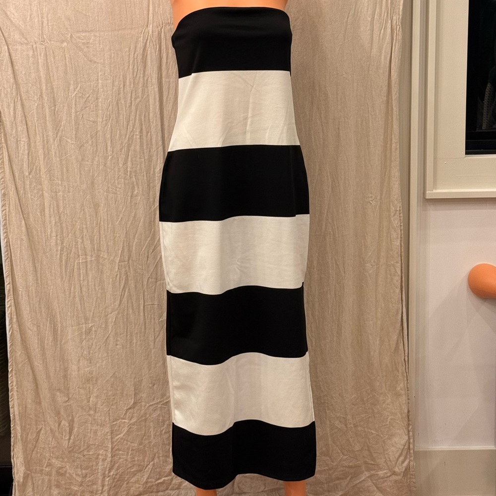 a new day Black and White Strapless Dress